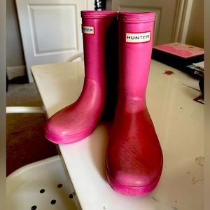 Girls Hunter pink rain boots